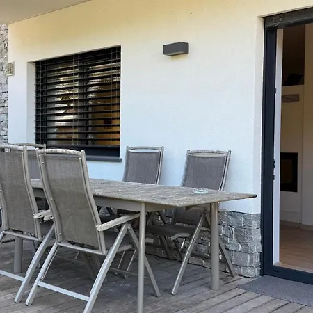 Mojca In&out - Apartmaji Lena Apartament Kranjska Gora