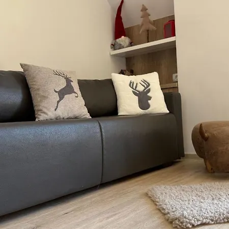 Mojca In&out - Apartmaji Lena Apartman Kranjska Gora