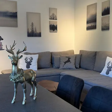 Apartman Mojca In&out - Apartmaji Lena Kranjska Gora