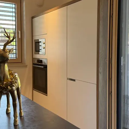 Mojca In&out - Apartmaji Lena Apartament Kranjska Gora