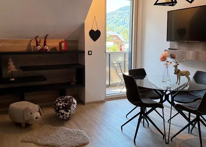 Mojca In&out - Apartmaji Lena * Kranjska Gora