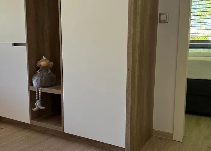 Mojca In&out - Apartmaji Lena