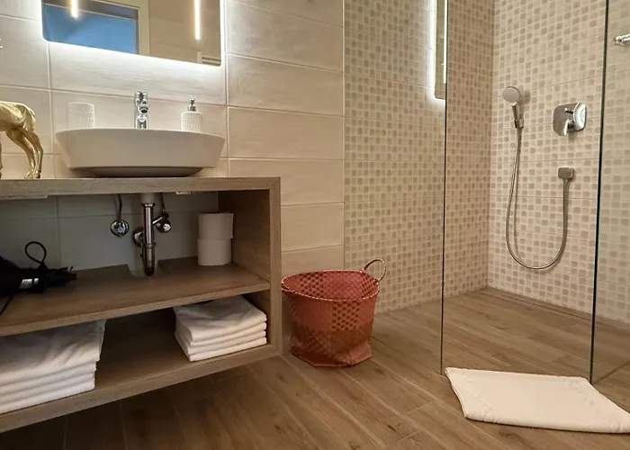 Apartman Mojca In&out - Apartmaji Lena *