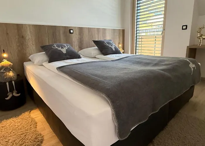 Mojca In&out - Apartmaji Lena *