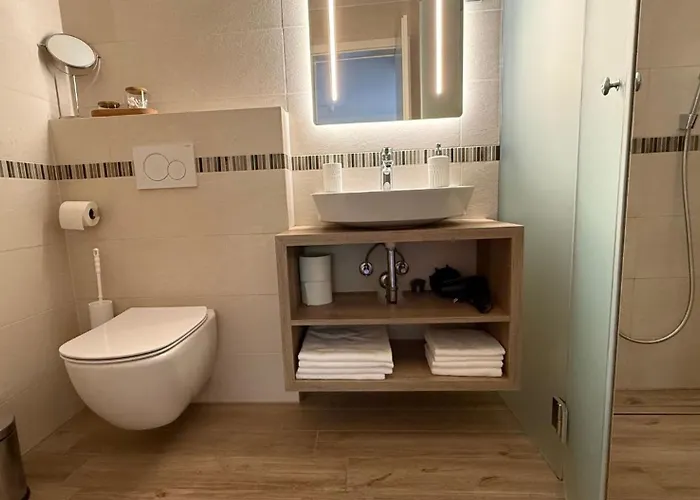 Mojca In&out - Apartmaji Lena Kranjska Gora