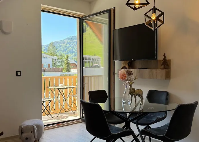 Mojca In&out - Apartmaji Lena Apartman